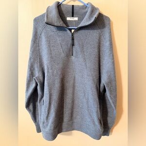 Banana Republic Men's Zip-Up Sweater in Gray Size Large